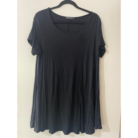 Zennilo Dresses & Skirts - Zennilo Womens Black Short Sleeve Scoop Neck Swing Dress Size L‎
